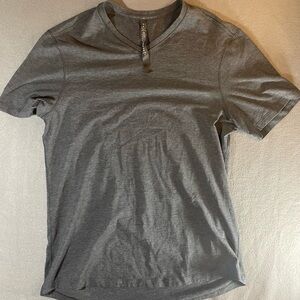 lululemon athletica Gray Short Sleeve Tee